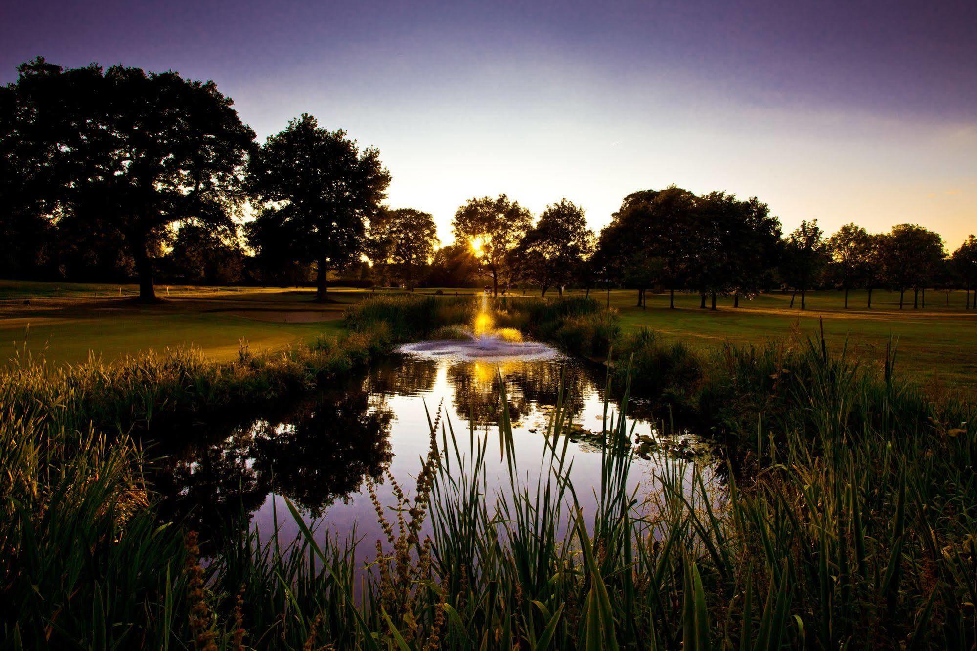 The Mere Golf Resort & Spa Eksteriør bilde